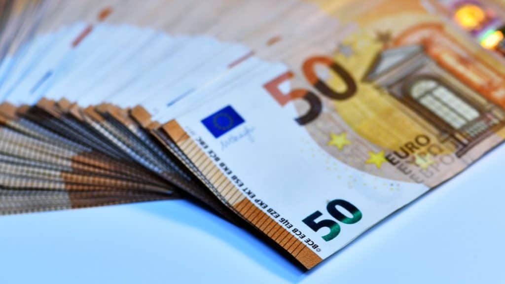 Prednosti korištenja digitalnih banaka u svakodnevnim financijama Prednosti korištenja digitalnih banaka u svakodnevnim financijama