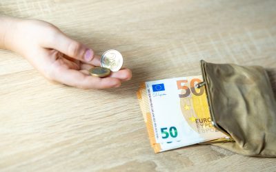 Kako koristiti online platforme za jednostavnije upravljanje financijama