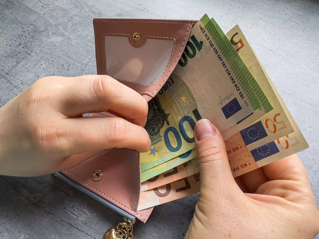 Ulaganje u zelene obveznice prilika za održivu zaradu Ulaganje u zelene obveznice prilika za održivu zaradu