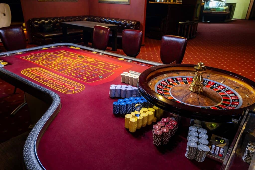 Utjecaj dostupnosti online kockanja na ponašanje potrošača Utjecaj dostupnosti online kockanja na ponašanje potrošača